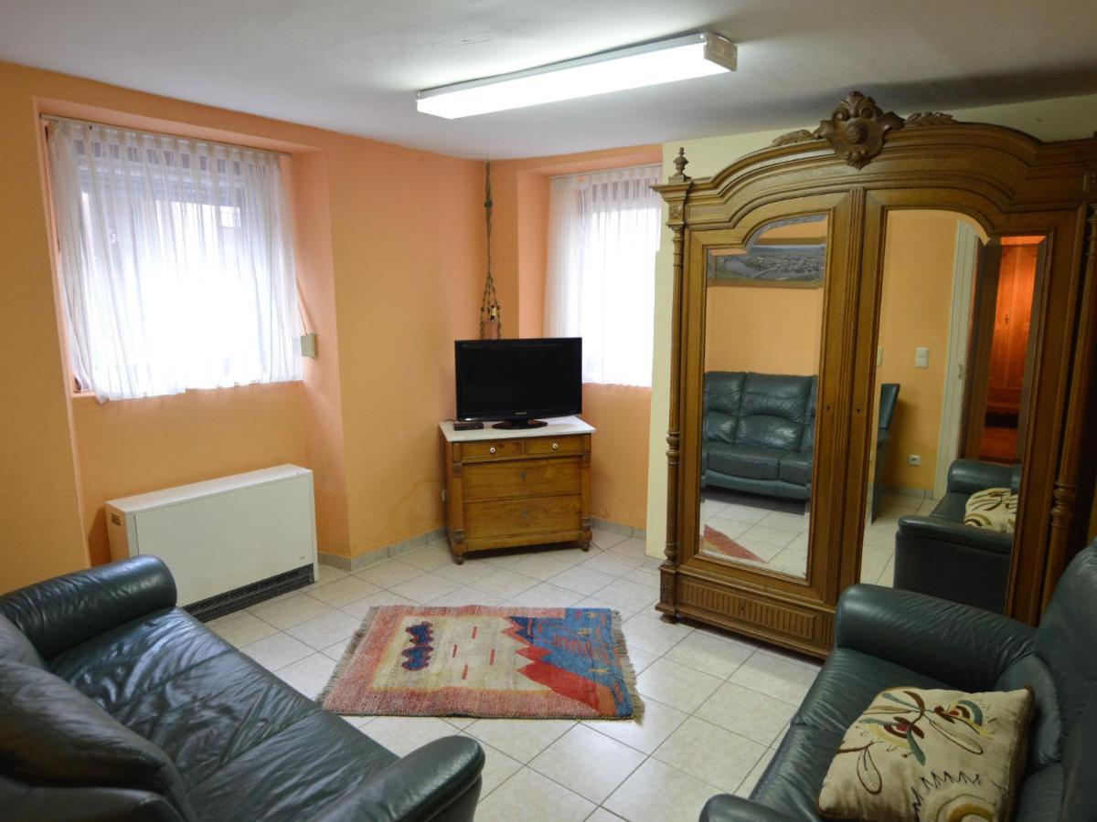 Charming Holiday Home In Neumagen Dhron Экстерьер фото